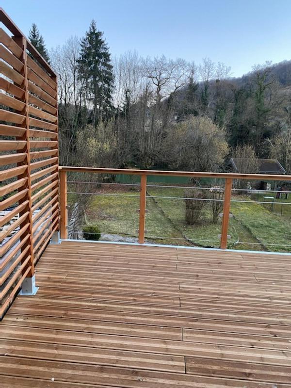Une Evidence Tendance Et Design オルナン エクステリア 写真